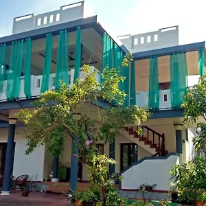 Bed & Breakfast Kadalamma